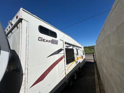 2006 Fleetwood Gearbox 260   - Photo 4 - Madera, CA 93636