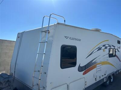 2006 Fleetwood Gearbox 260   - Photo 2 - Madera, CA 93636