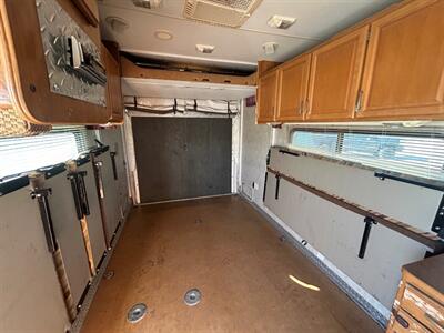 2006 Fleetwood Gearbox 260   - Photo 5 - Madera, CA 93636