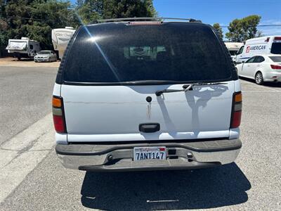 2004 Chevrolet Suburban 1500 4dr 1500   - Photo 7 - Madera, CA 93636