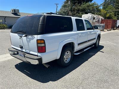 2004 Chevrolet Suburban 1500 4dr 1500   - Photo 6 - Madera, CA 93636