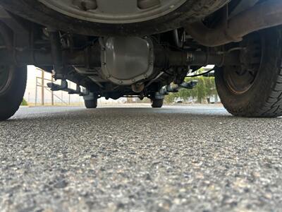 2005 Ford F-250 Super Duty XL 4dr Crew Cab XL   - Photo 61 - Madera, CA 93636