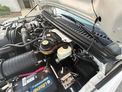 2005 Ford F-250 Super Duty XL 4dr Crew Cab XL   - Photo 36 - Madera, CA 93636