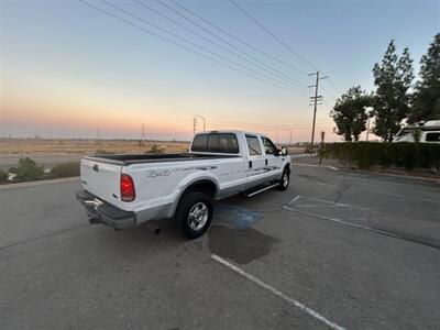 2005 Ford F-250 Super Duty XL 4dr Crew Cab XL   - Photo 6 - Madera, CA 93636