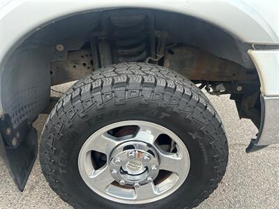 2005 Ford F-250 Super Duty XL 4dr Crew Cab XL   - Photo 44 - Madera, CA 93636