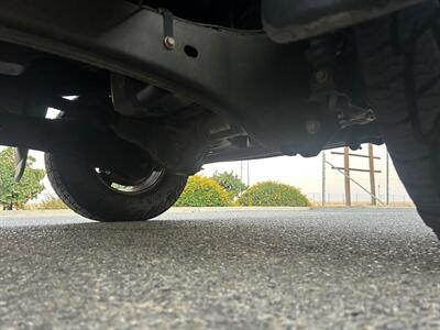 2005 Ford F-250 Super Duty XL 4dr Crew Cab XL   - Photo 51 - Madera, CA 93636