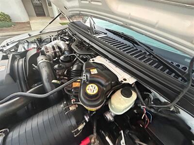 2005 Ford F-250 Super Duty XL 4dr Crew Cab XL   - Photo 37 - Madera, CA 93636