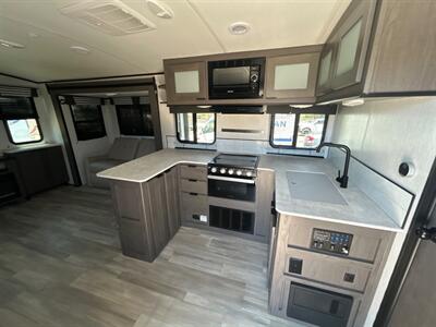 2022 Heartland MPG Ultra Lite 2780re   - Photo 6 - Madera, CA 93636