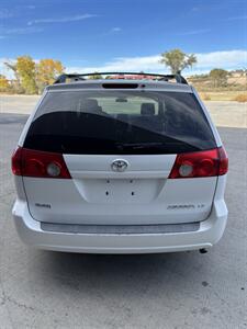2006 Toyota Sienna LE 7 Passenger - Photo 5 - Grand Junction, CO 81501