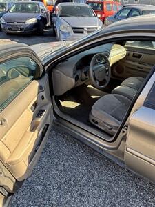 2004 Ford Taurus SES   - Photo 4 - Grand Junction, CO 81501
