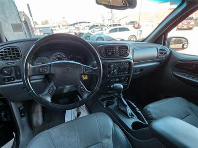 2002 Chevrolet TrailBlazer LS - Photo 8 - Lakewood, CO 80214