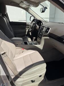 2011 Jeep Grand Cherokee Laredo - Photo 7 - Grand Junction, CO 81501