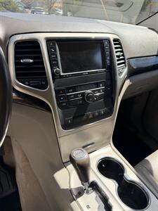 2011 Jeep Grand Cherokee Laredo - Photo 11 - Grand Junction, CO 81501