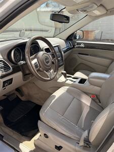 2011 Jeep Grand Cherokee Laredo - Photo 6 - Grand Junction, CO 81501