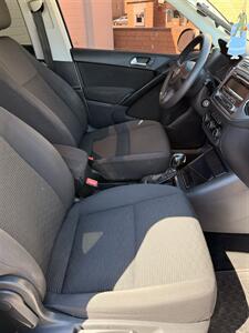 2012 Volkswagen Tiguan SEL - Photo 10 - Grand Junction, CO 81501