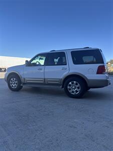 2003 Ford Expedition Eddie Bauer - Photo 5 - Grand Junction, CO 81501