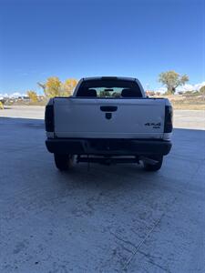 2005 Dodge Ram 1500 ST 4dr Quad Cab ST   - Photo 6 - Grand Junction, CO 81501