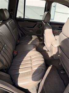 2000 Jeep Grand Cherokee Limited   - Photo 8 - Grand Junction, CO 81501