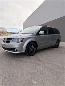 2017 Dodge Grand Caravan GT   - Photo 4 - Grand Junction, CO 81501
