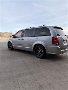 2017 Dodge Grand Caravan GT   - Photo 3 - Grand Junction, CO 81501