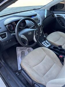 2011 Hyundai ELANTRA Limited   - Photo 7 - Grand Junction, CO 81501