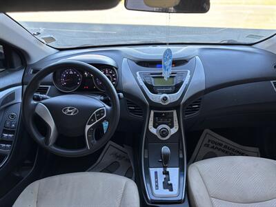 2011 Hyundai ELANTRA Limited   - Photo 8 - Grand Junction, CO 81501