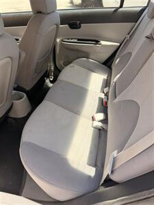 2009 Hyundai ACCENT GLS   - Photo 7 - Grand Junction, CO 81501