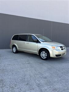 2010 Dodge Grand Caravan SE - Photo 2 - Grand Junction, CO 81501