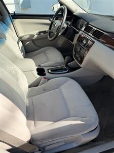 2008 Chevrolet Impala LT   - Photo 5 - Grand Junction, CO 81501