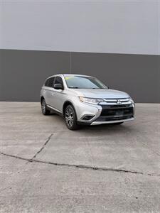2018 Mitsubishi Outlander ES   - Photo 1 - Grand Junction, CO 81501