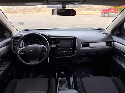 2018 Mitsubishi Outlander ES   - Photo 9 - Grand Junction, CO 81501