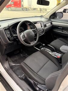 2018 Mitsubishi Outlander ES   - Photo 7 - Grand Junction, CO 81501