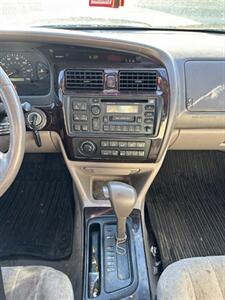 1998 Toyota Avalon XLS - Photo 10 - Grand Junction, CO 81501