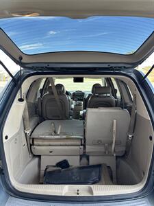 2006 Kia Sedona LX - Photo 11 - Grand Junction, CO 81501
