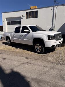 2008 GMC Sierra 1500 Denali - Photo 1 - Grand Junction, CO 81501