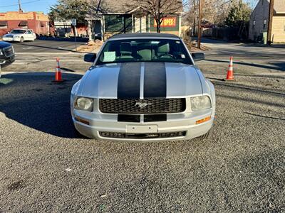 2005 Ford Mustang V6 Deluxe - Photo 1 - Grand Junction, CO 81501
