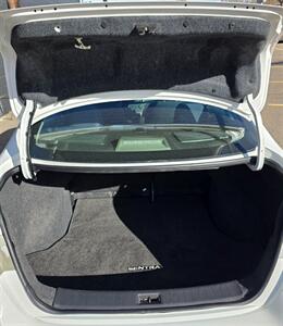 2016 Nissan Sentra SV   - Photo 5 - Lakewood, CO 80214