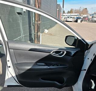 2016 Nissan Sentra SV   - Photo 6 - Lakewood, CO 80214
