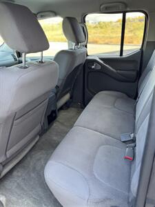 2012 Nissan Frontier SV V6   - Photo 9 - Grand Junction, CO 81501