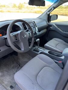 2012 Nissan Frontier SV V6   - Photo 7 - Grand Junction, CO 81501