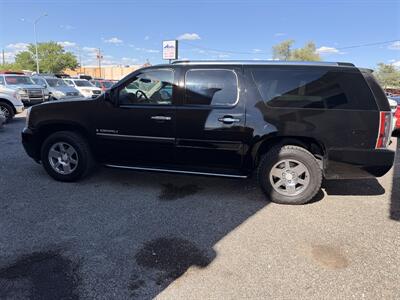 2007 GMC Yukon XL Denali - Photo 4 - Lakewood, CO 80214
