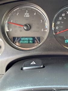 2007 GMC Yukon XL Denali - Photo 8 - Lakewood, CO 80214