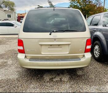 2005 Kia Sedona LX - Photo 3 - Grand Junction, CO 81501