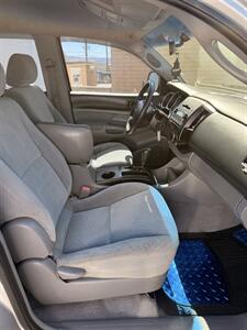 2006 Toyota Tacoma PreRunner V6 - Photo 6 - Grand Junction, CO 81501