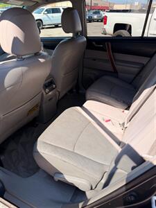 2009 Toyota Highlander Limited - Photo 8 - Grand Junction, CO 81501