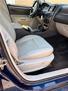 2006 Chrysler 300 Touring   - Photo 9 - Grand Junction, CO 81501