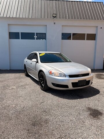 2012 Chevrolet Impala LTZ   - Photo 1 - Grand Junction, CO 81501