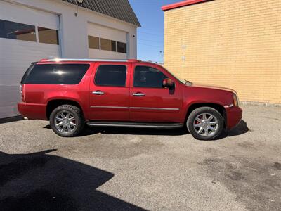 2011 GMC Yukon XL Denali   - Photo 3 - Grand Junction, CO 81501