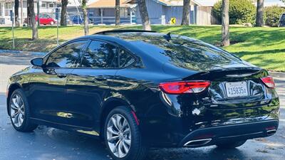 2015 Chrysler 200 Series S   - Photo 6 - Sacramento, CA 95618