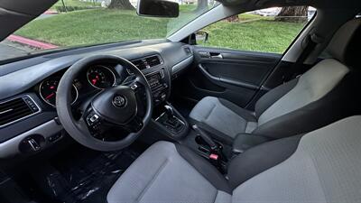 2017 Volkswagen Jetta 1.4T S   - Photo 5 - Sacramento, CA 95618